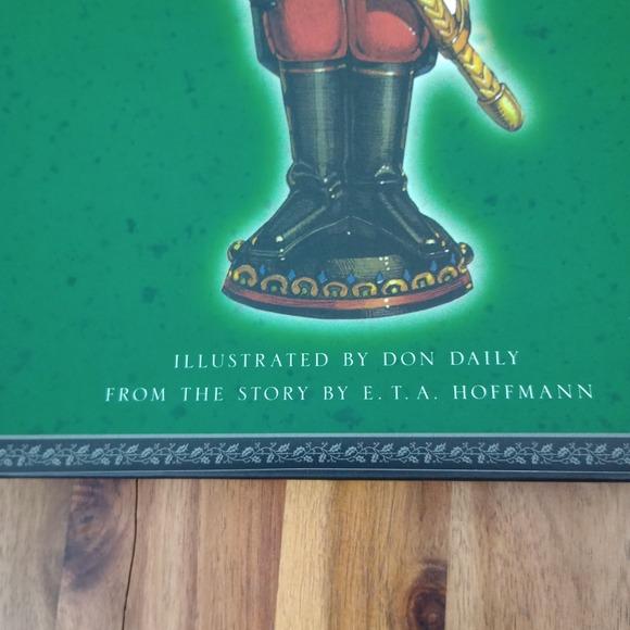 The Nutcracker: A Young Reader's Edition of the Holiday Classic HC Christmas - Picture 4 of 7